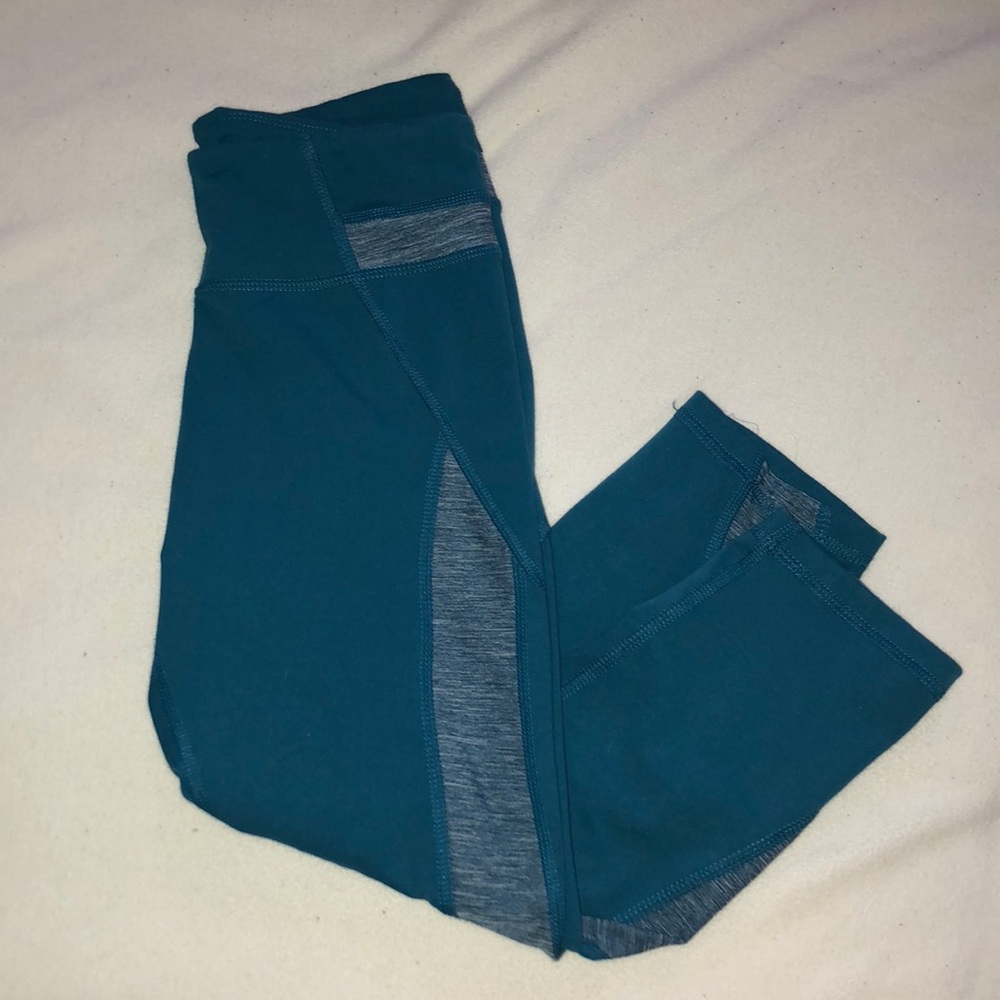 Marika Sport Cropped Workout Leggings